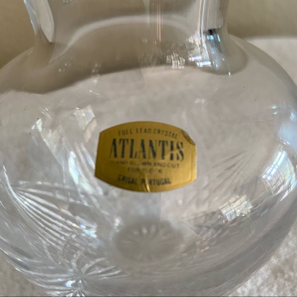 Atlantis Crystal Vase - Picture 3 of 4